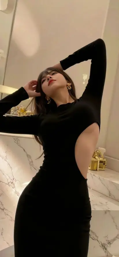 4k室内壁纸 - 时尚 - 美女 - Ios「哲风壁纸」