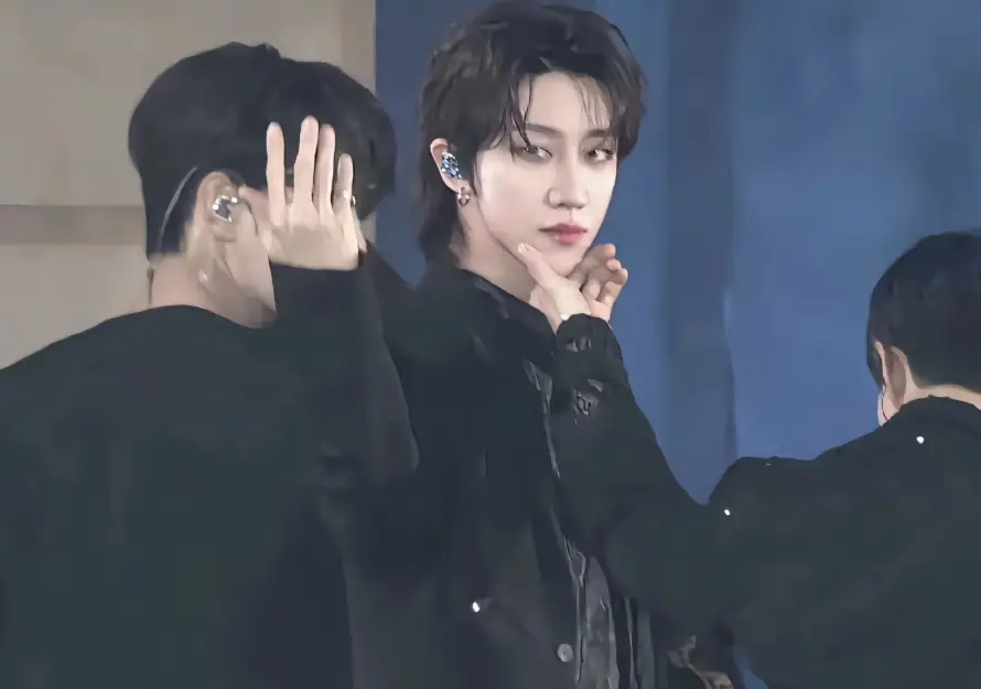 4k偶像壁纸 - 冷峻 - 帅气 - 时尚「哲风壁纸」 4k偶像壁纸 - 冷峻 - 帅气 - 时尚「哲风壁纸」