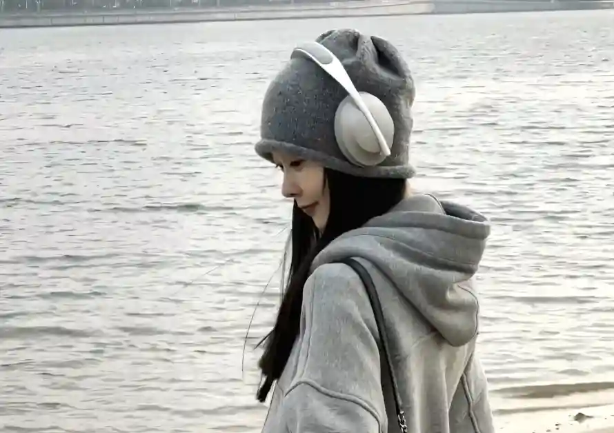 4k侧脸壁纸 - 卫衣 - 宋轶 - 微笑「哲风壁纸」