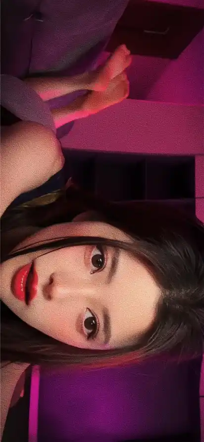 4k人物壁纸 - 室内 - 暗调 - 红唇「哲风壁纸」