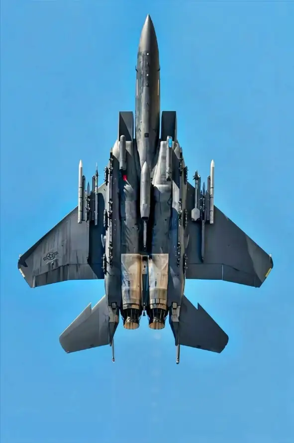 4k军事壁纸 - 军机 - 战机 - 空战「哲风壁纸」