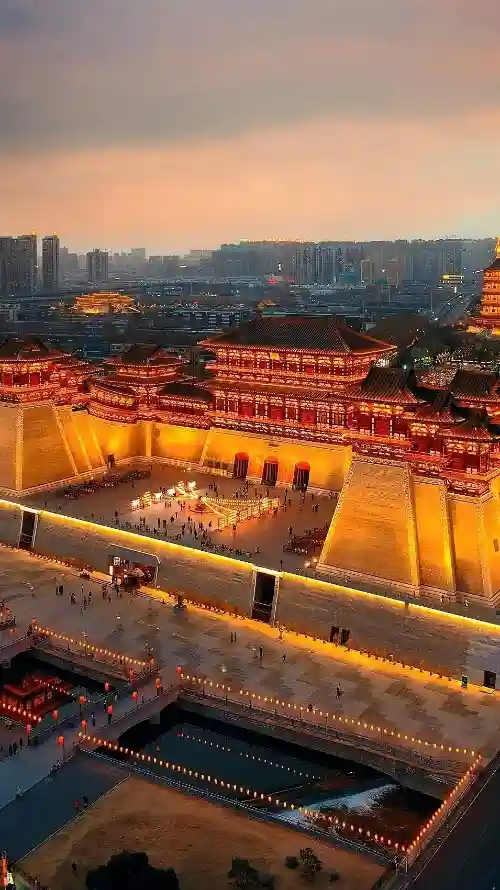 4k城墙壁纸 - 夜景 - 景点 - 水系「哲风壁纸」