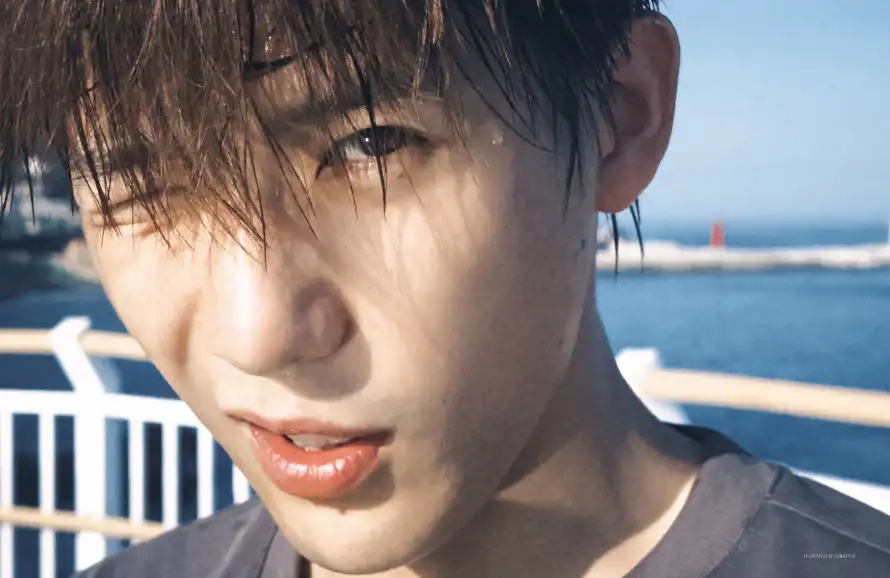 4k人像壁纸 - 户外 - 明星 - 海水「哲风壁纸」