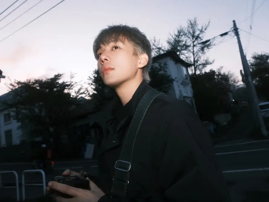 4k仰拍壁纸 - 傍晚 - 天空 - 户外「哲风壁纸」