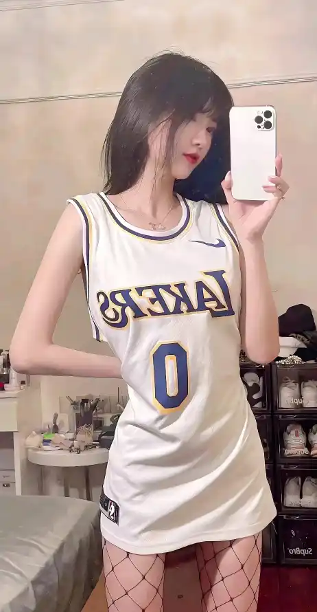 4k卧室壁纸 - 床 - 壁纸 - 时尚「哲风壁纸」