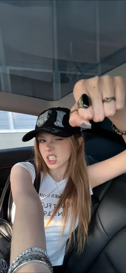 4k帽子壁纸 - 戒指 - 手链 - 欧美「哲风壁纸」