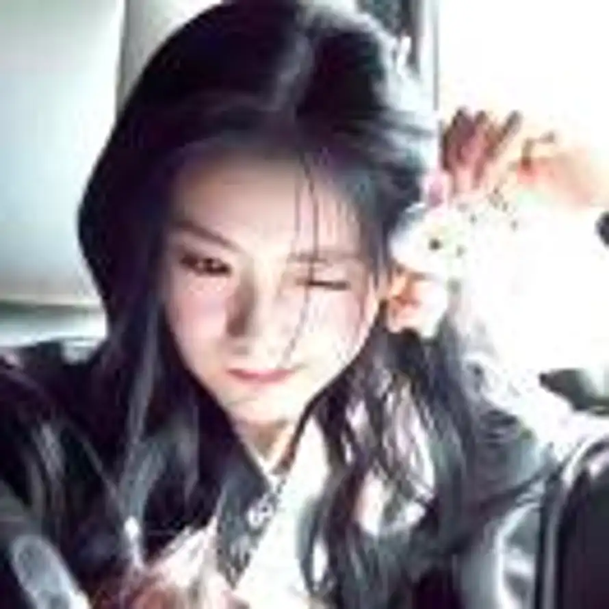 ツバキ&莓的头像