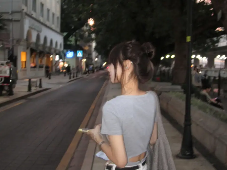 4k美女壁纸 - 氛围感 - 热门壁纸 - wallpaper「哲风壁纸」