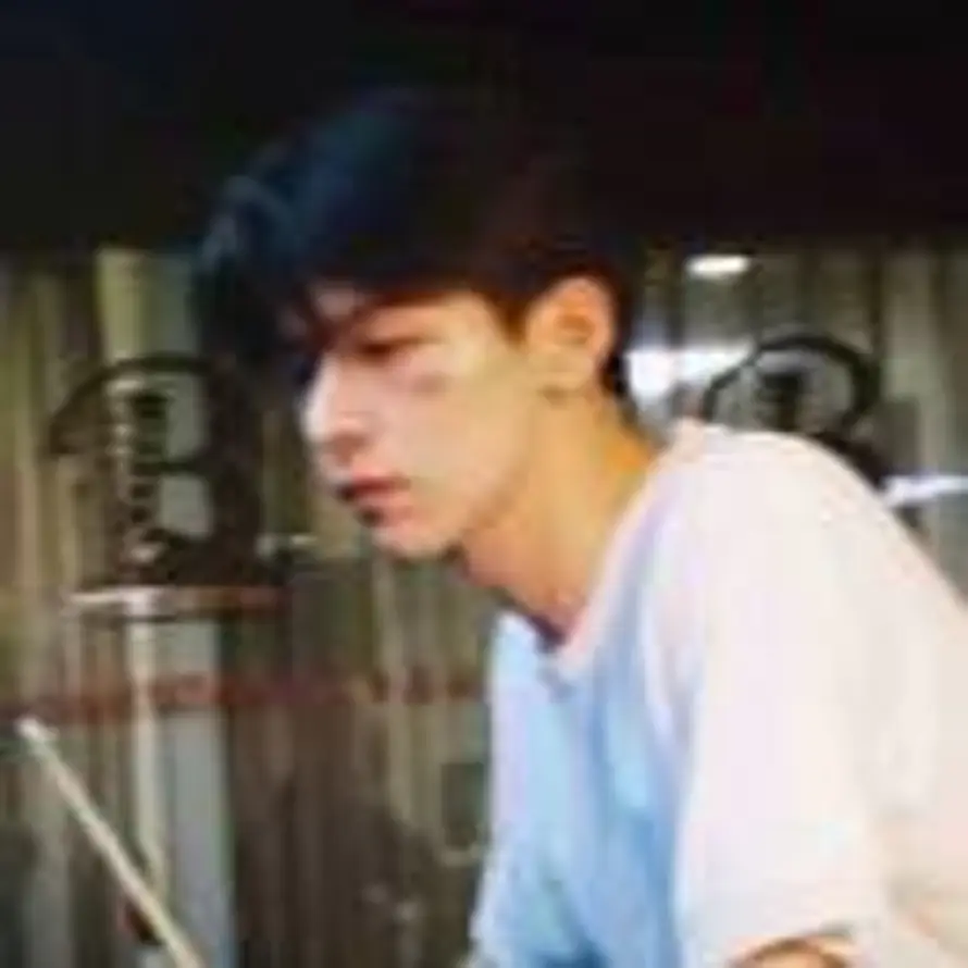 白菜玫瑰y的头像