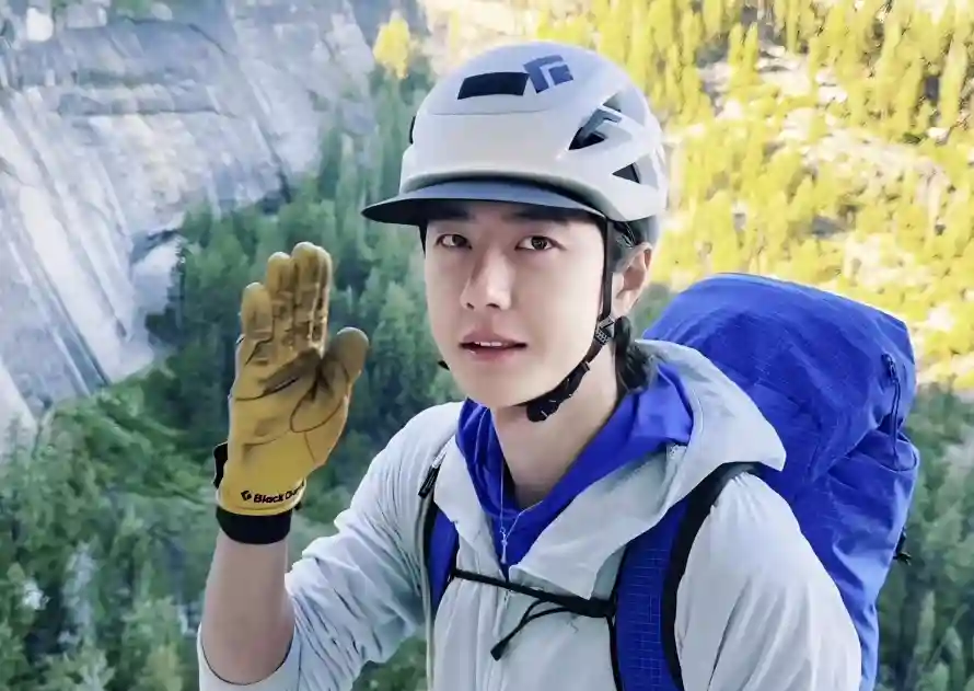 2k冒险壁纸-王一博壁纸和头盔-探索新境热门的壁纸「哲风壁纸」