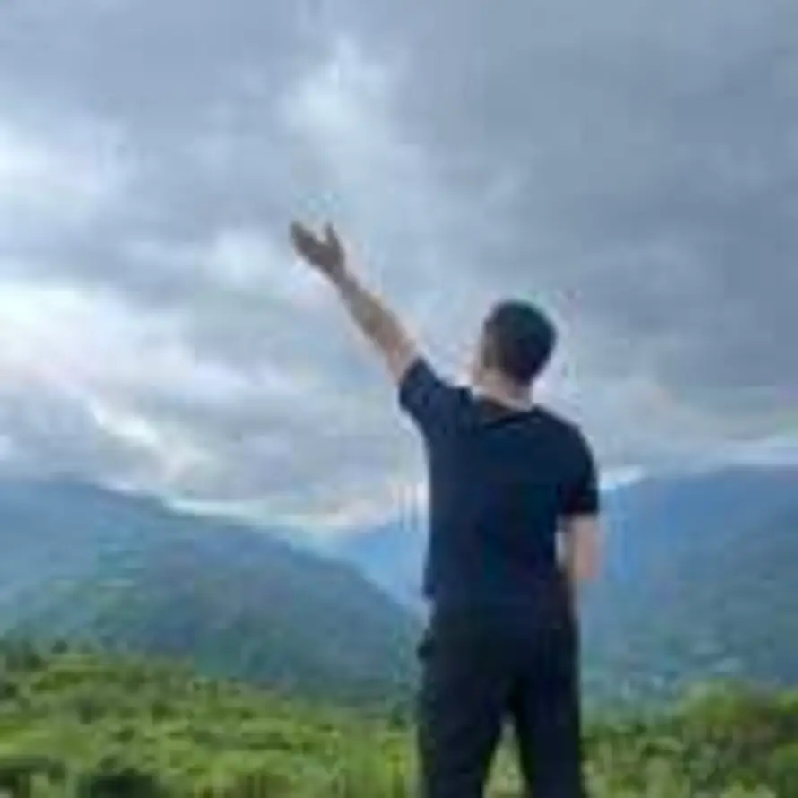 贝壳省心租育辉的头像