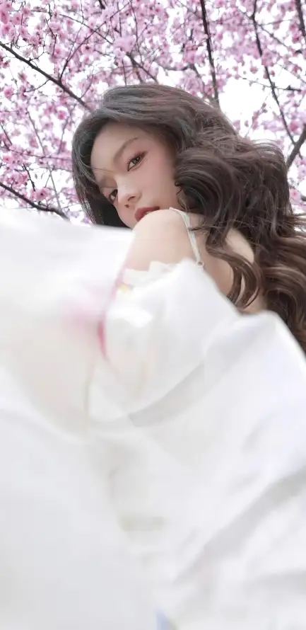 4k人像壁纸 - 女子 - 春季 - 春日「哲风壁纸」