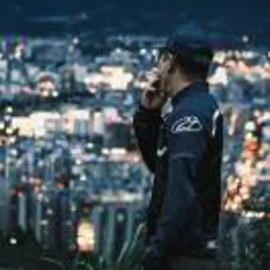懿Sir.的头像