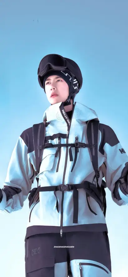 4k休闲壁纸 - 头盔 - 帅气 - 护镜「哲风壁纸」