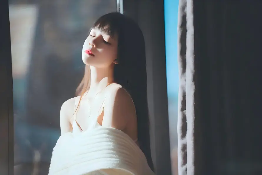 4k休闲壁纸 - 优雅 - 女性 - 室内「哲风壁纸」