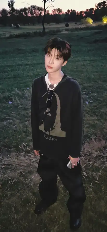 4k休闲壁纸 - 傍晚 - 户外 - 时尚「哲风壁纸」