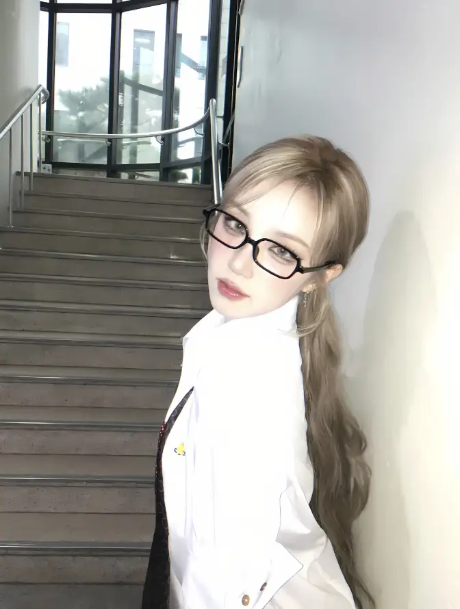 4k室内壁纸 - 时尚 - 楼梯 - 气质「哲风壁纸」