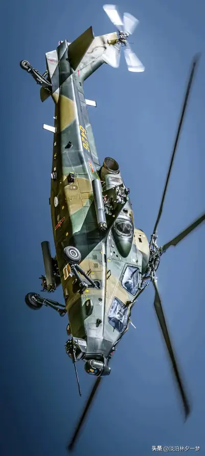 4k军事壁纸 - 利剑 - 国防 - 战机「哲风壁纸」