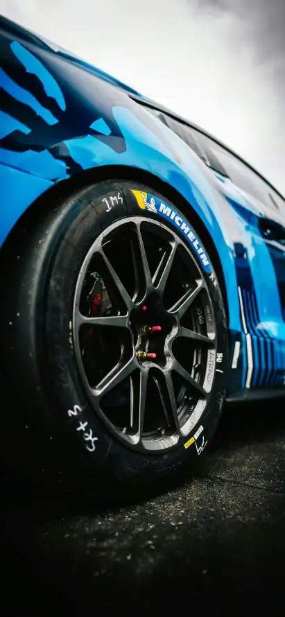 4k壁纸壁纸 - 汽车 - 汽车改装 - 汽车特写「哲风壁纸」