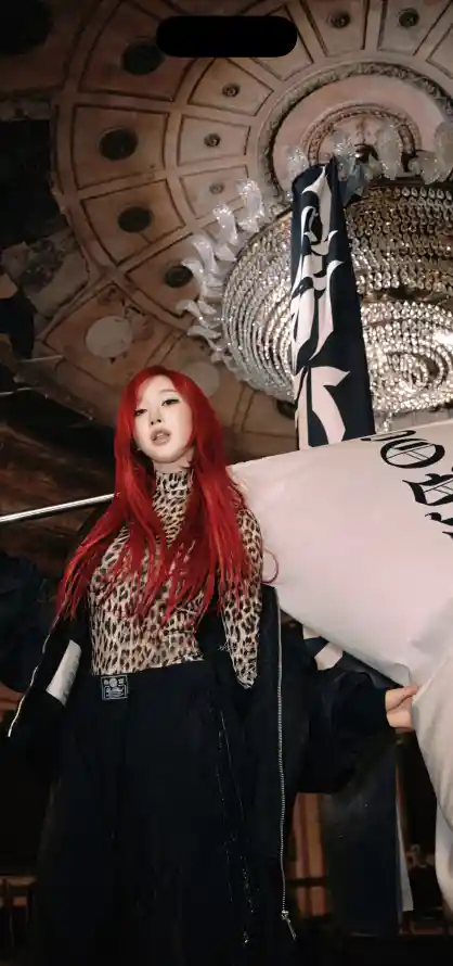 4k红发壁纸 - 豹纹 - 吉赛尔 - 华丽装饰「哲风壁纸」