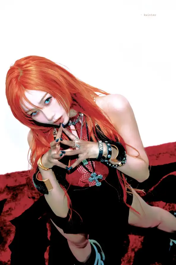 4k个性壁纸 - 妆容 - 姿势 - 张力「哲风壁纸」