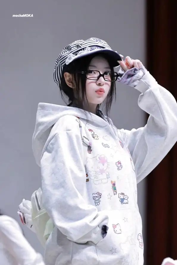 4k休闲壁纸 - 可爱 - 少女 - 帽子「哲风壁纸」