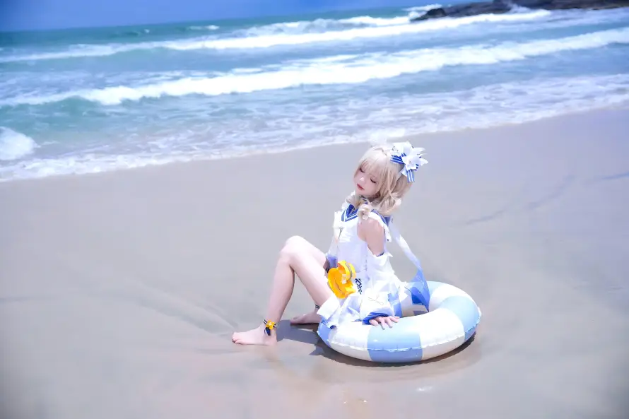 4k原神壁纸 - 夏日 - 沙滩 - 泳圈「哲风壁纸」