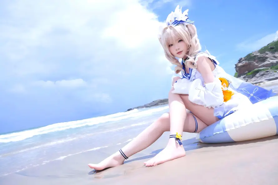 4k原神壁纸 - 夏日 - 沙滩 - 泳圈「哲风壁纸」 4k原神壁纸 - 夏日 - 沙滩 - 泳圈「哲风壁纸」