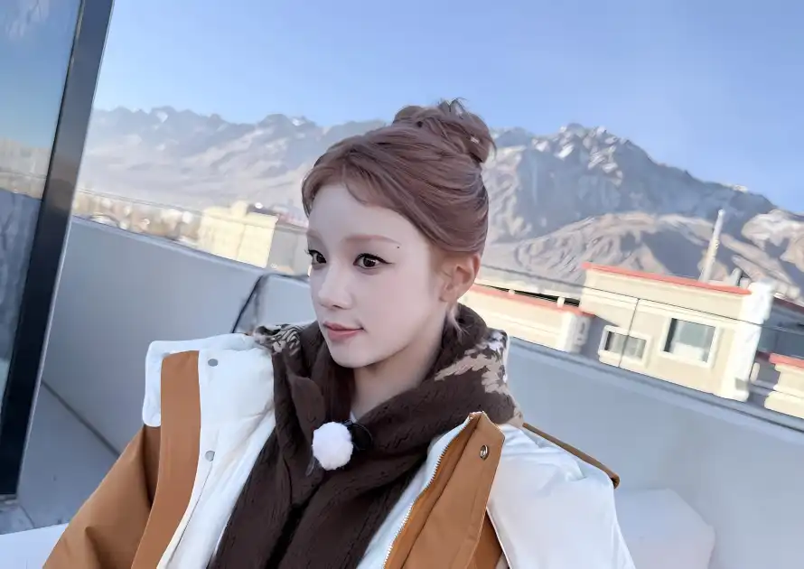 4k建筑壁纸 - 户外 - 清新 - 蓝天「哲风壁纸」