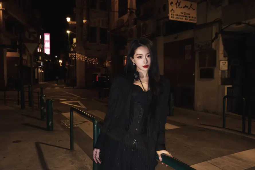 4k个性壁纸 - 喻言 - 夜晚 - 时尚「哲风壁纸」