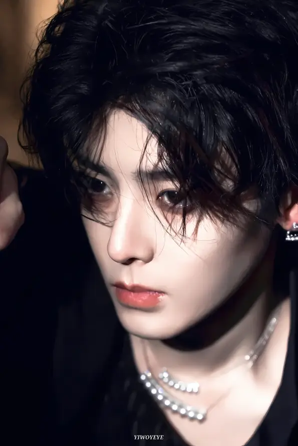 4k偶像壁纸 - 帅气 - 酷感 - 侯明昊「哲风壁纸」