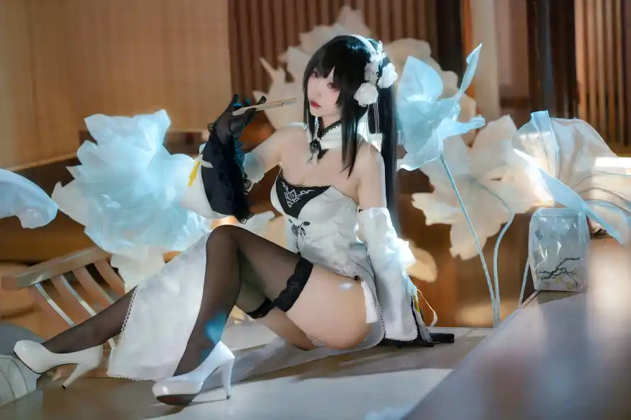 4k坐姿壁纸 - 室内 - 性感 - 美女「哲风壁纸」