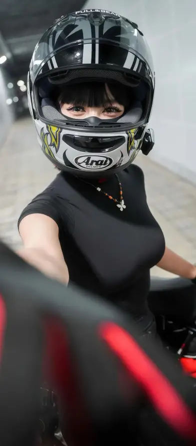 4k女性壁纸 - 摩托 - 时尚 - 美女「哲风壁纸」