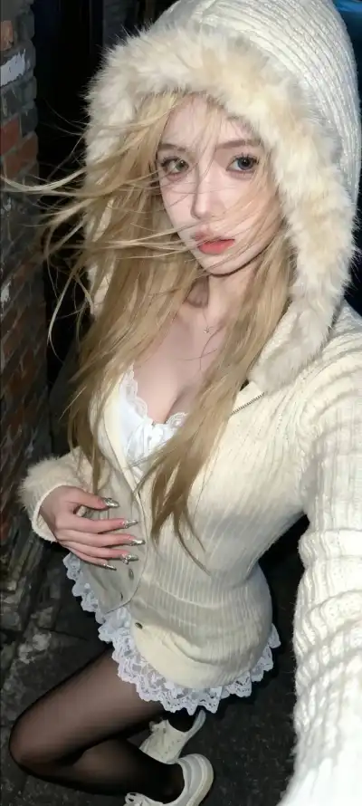 4k户外壁纸 - 美女 - 自拍 - 黑丝「哲风壁纸」