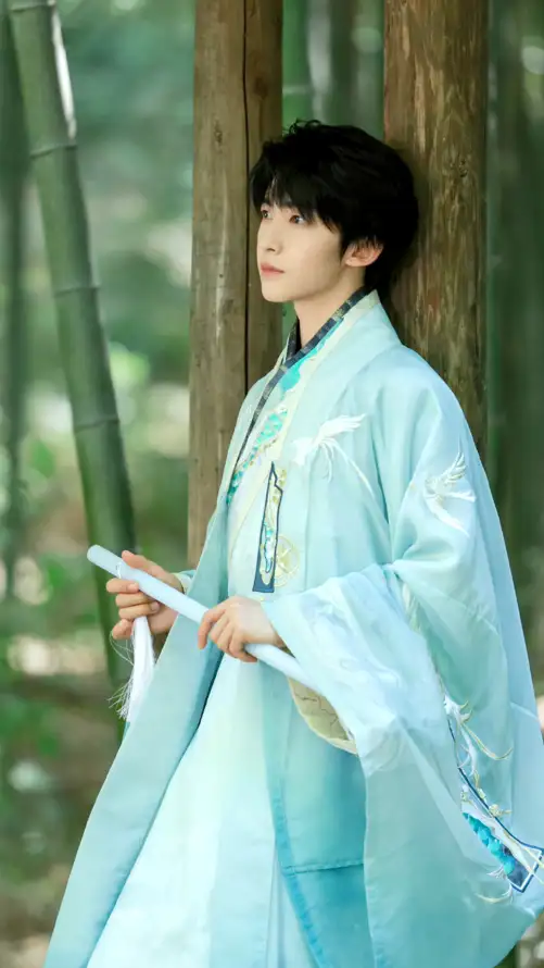 4k汉服壁纸 - 古风 - 竹林 - 明星「哲风壁纸」