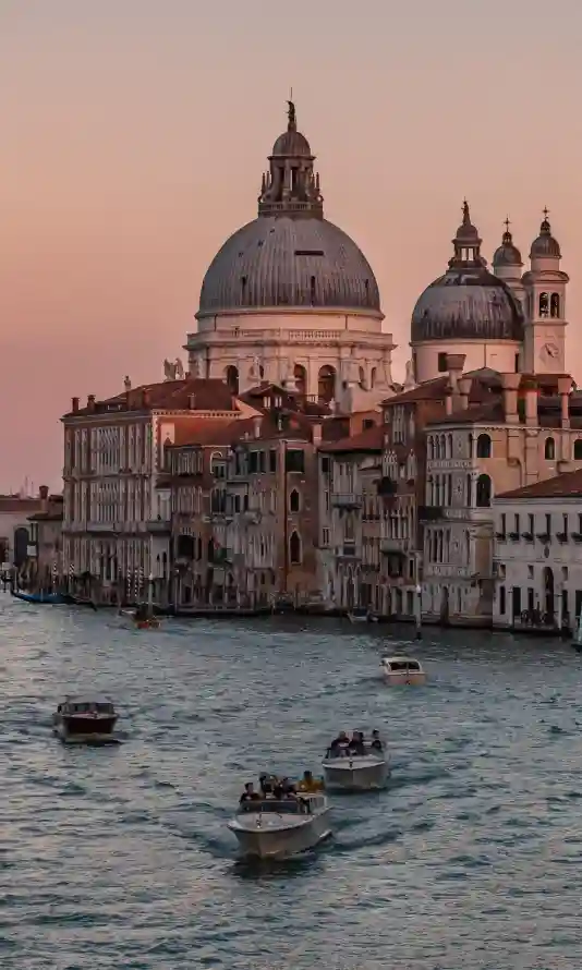4k建筑壁纸 - 旅行 - 欧洲 - 水城「哲风壁纸」