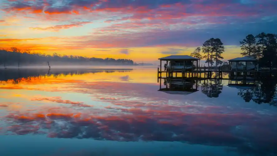 4k云彩壁纸 - 倒影 - 宁静 - 小屋「哲风壁纸」