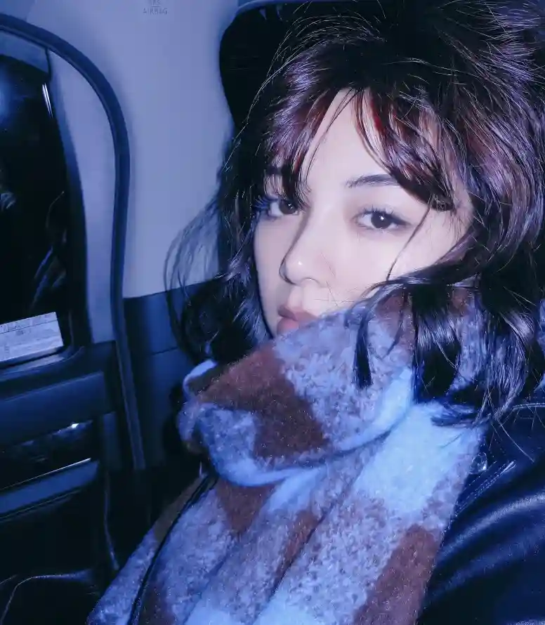 4k写真壁纸 - 围巾 - 日系 - 时尚「哲风壁纸」