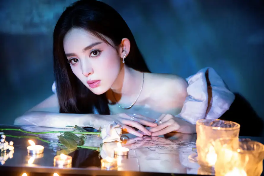 4k优雅壁纸 - 夜色 - 桌面 - 玫瑰「哲风壁纸」