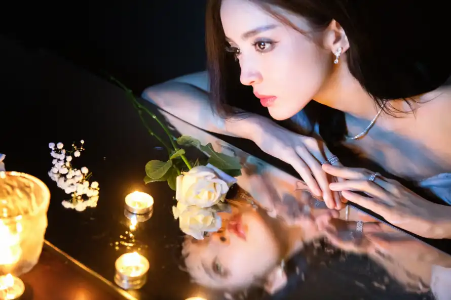 4k优雅壁纸 - 妆容 - 时尚 - 烛光「哲风壁纸」