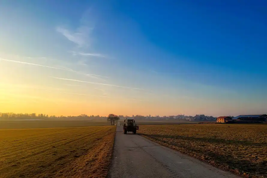 4k乡村壁纸 - 农田 - 日落 - 晚霞「哲风壁纸」