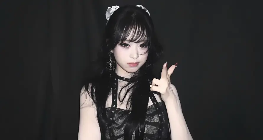 4k俏皮壁纸 - 手势 - 长发 - 郑雅娴「哲风壁纸」