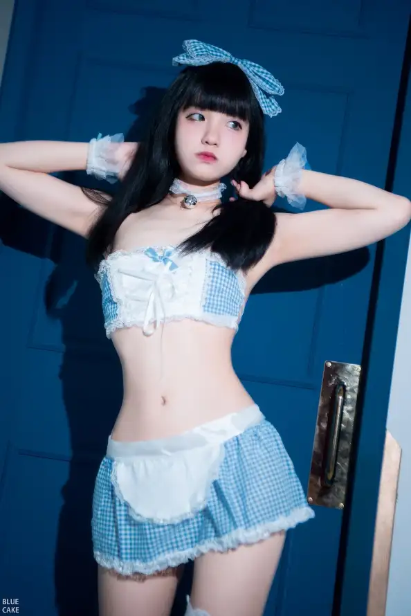 4k居家壁纸 - 性感 - 短裙 - 蓝白「哲风壁纸」