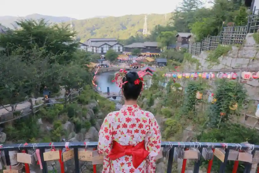 4k写真壁纸 - 和服 - 和风 - 山林「哲风壁纸」