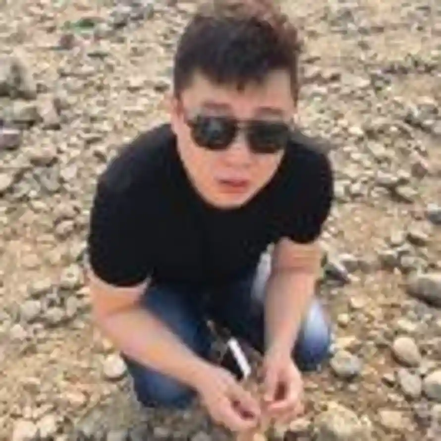 爷们儿贼倔👊的头像