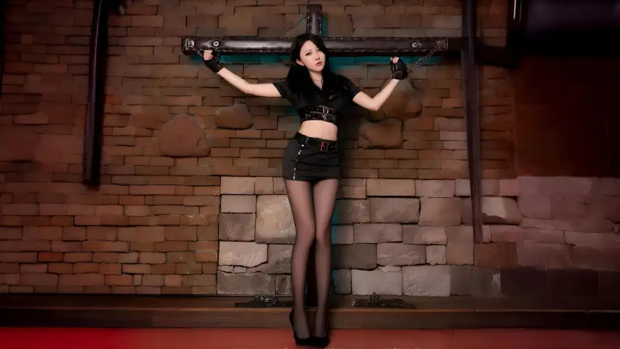 4k性感壁纸 - 束缚 - 砖墙 - 美女「哲风壁纸」