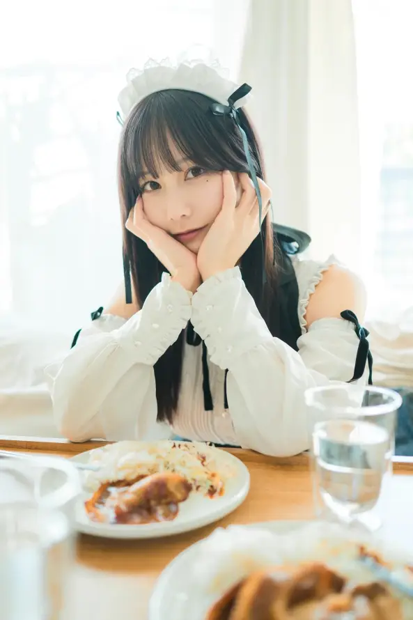 4k休闲壁纸 - 午餐 - 可爱 - 女孩「哲风壁纸」