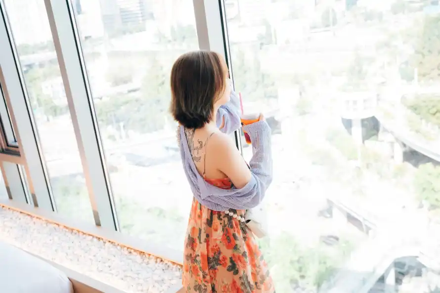 4k休闲壁纸 - 室内 - 时尚 - 玻璃「哲风壁纸」