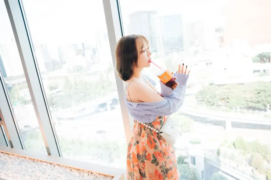 4k休闲壁纸 - 奶茶 - 室内 - 明亮「哲风壁纸」