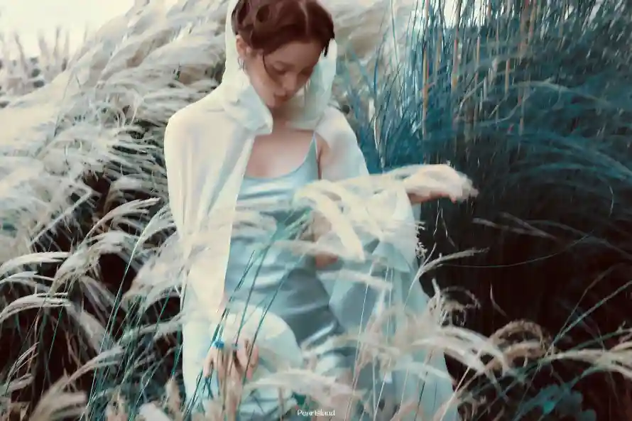 6k仙气壁纸-芦苇叶 - 写真-欧阳娜娜热门的壁纸「哲风壁纸」